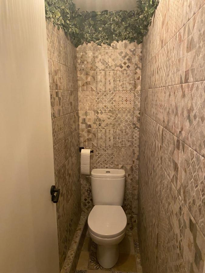 Santo - Coworking - Coliving - Madrid Hostel Eksteriør bilde