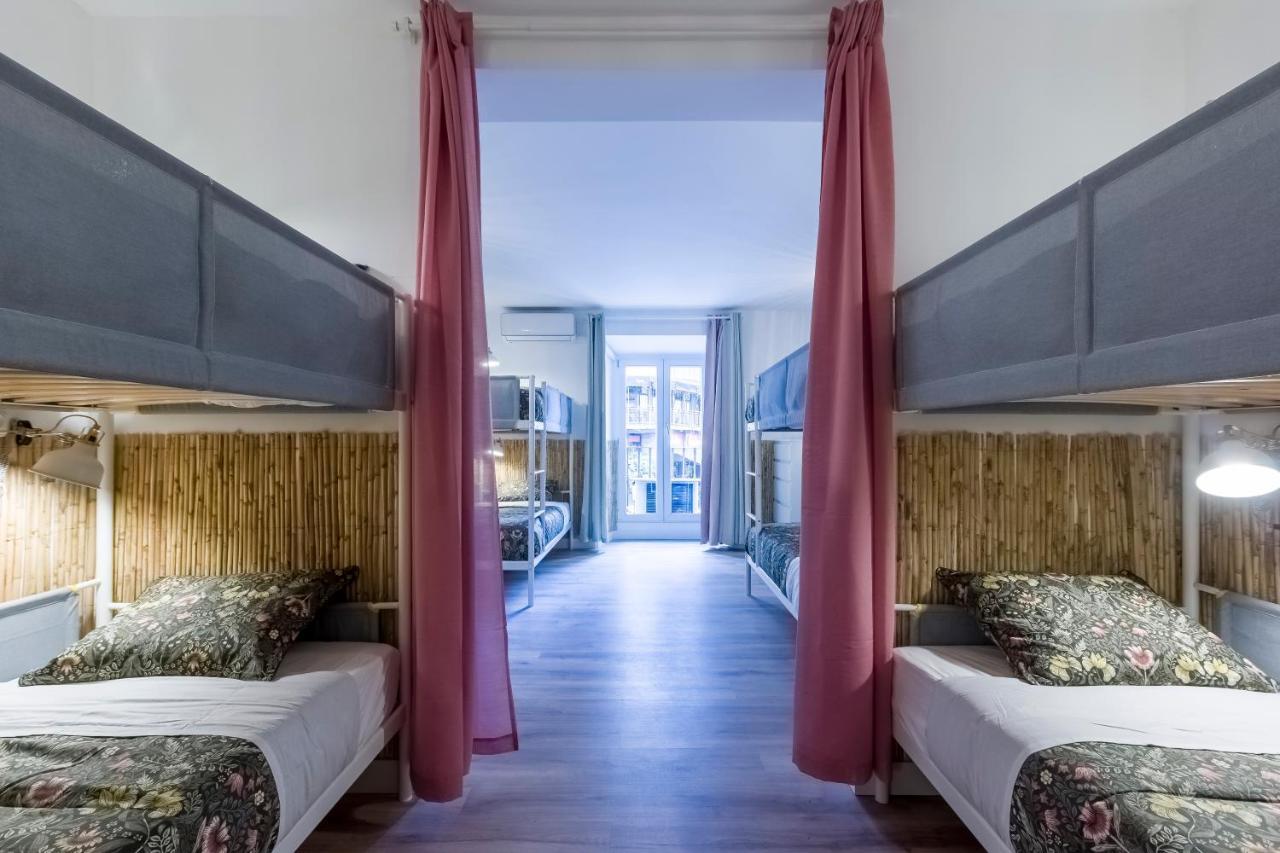 Santo - Coworking - Coliving - Madrid Hostel Eksteriør bilde