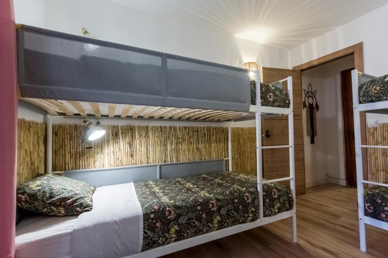 Santo - Coworking - Coliving - Madrid Hostel Eksteriør bilde